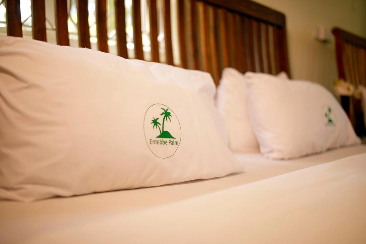 Entebbe Palm Hotel Eksteriør billede